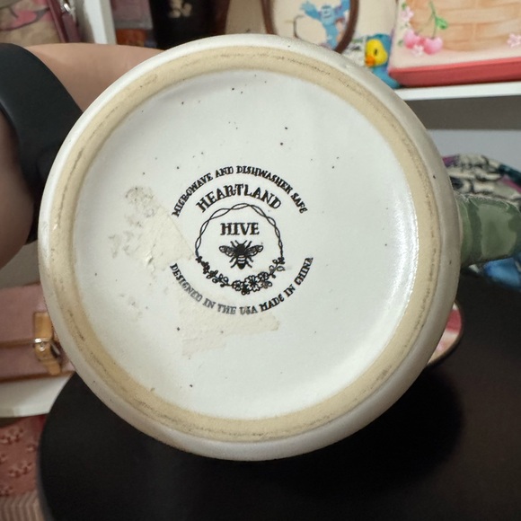 Heartland Positivity Mug with Green Handle - Picture 4 of 4